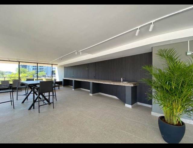 2 BEDROOM APARTMENT FOR SALE IN UMHLANGA RIDGE